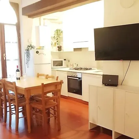 Apartment Cozy Near Train Station Florence