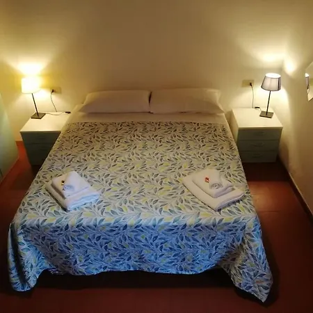 Apartment Cozy Near Train Station
